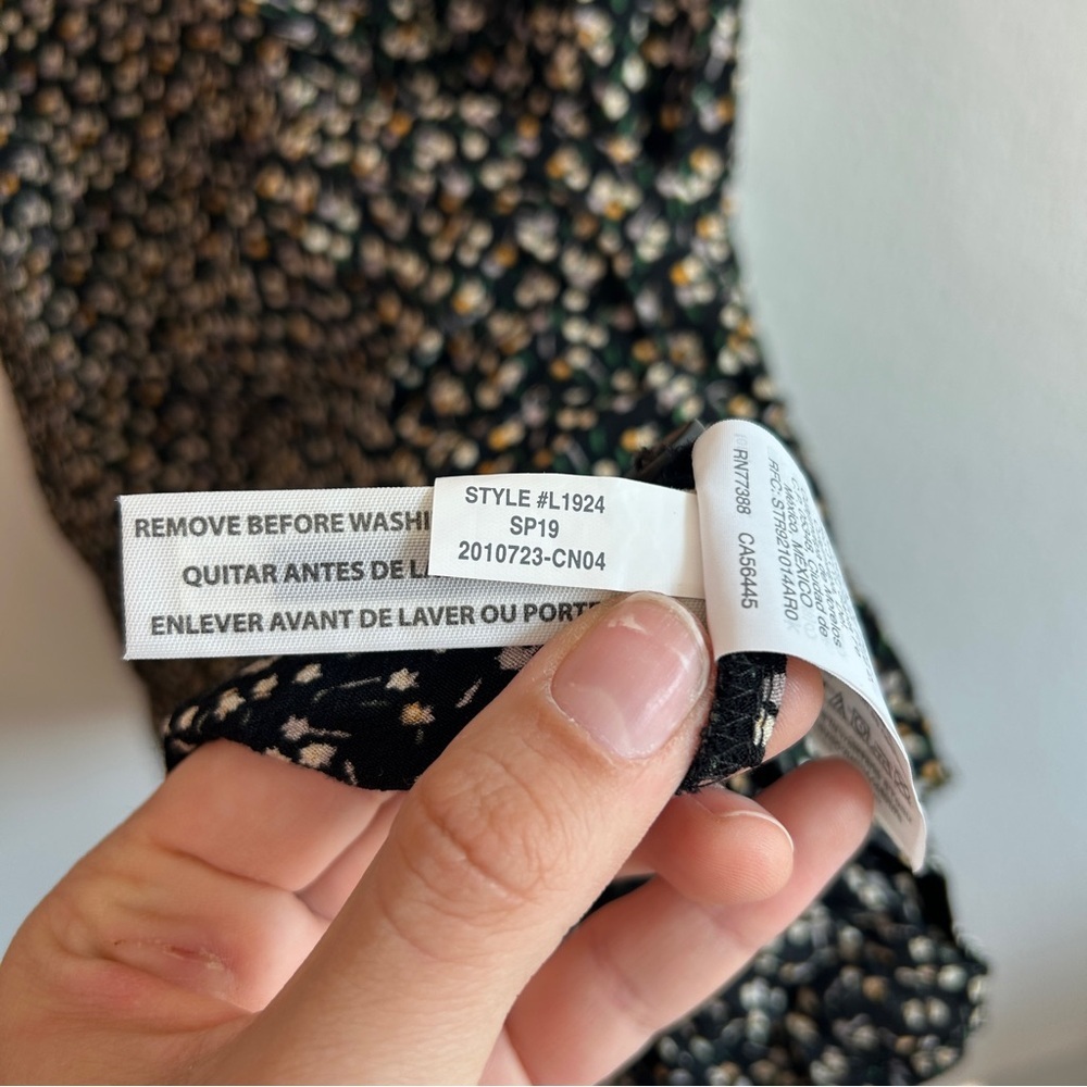 Madewell Button-Wrap Dress in Playground Posies Size Small - Picture 6 of 7